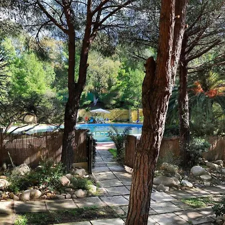 Peaceful Abbaechelu B4 1 Bedroom Sleeps 4 Unit 2 포트 빌리지