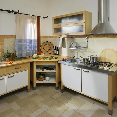 Peaceful Abbaechelu B4 1 Bedroom Sleeps 4 Unit 2 Lejlighed