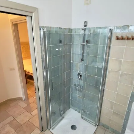 Peaceful Abbaechelu B4 1 Bedroom Sleeps 4 Unit 2 * 포트 빌리지